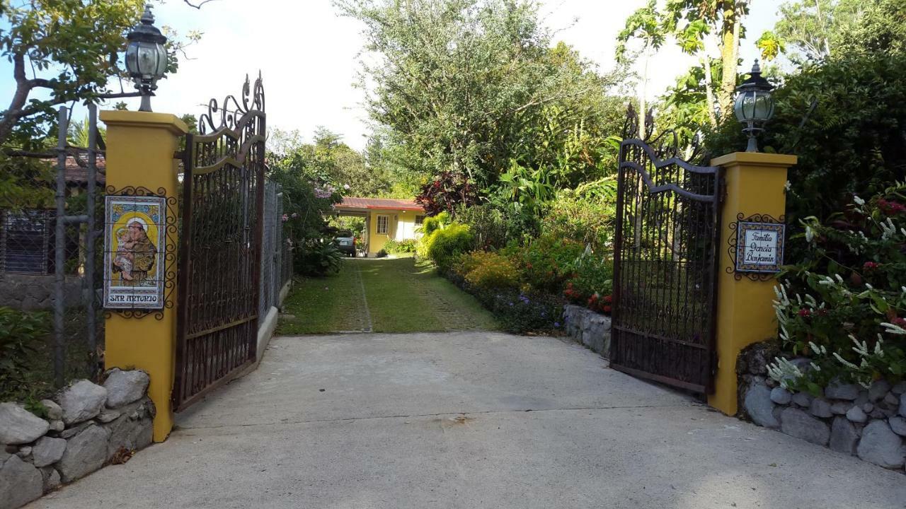 Villa San Antonio - El Valle De Anton Exterior photo
